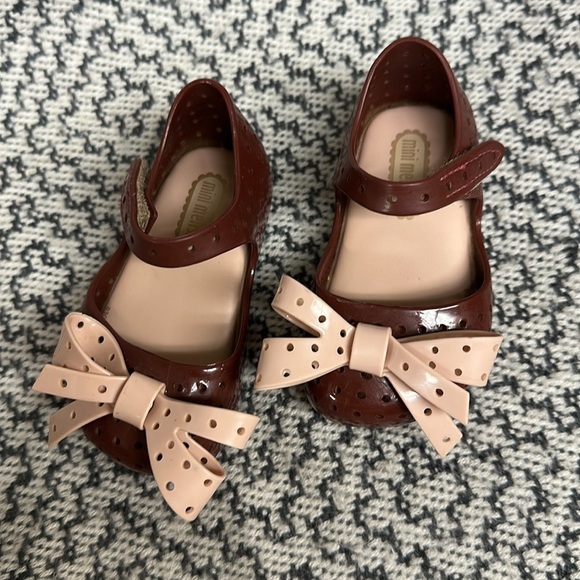 Mini Melissa Furadinha XI Mary Jane Flat Toddler 5 - Picture 2 of 5